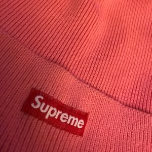 Authentic Light pink Supreme beanie